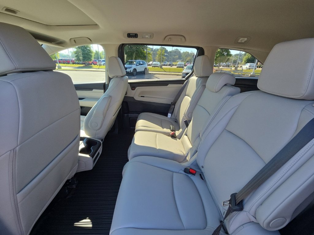 New 2027 Honda Odyssey EX-L image 12