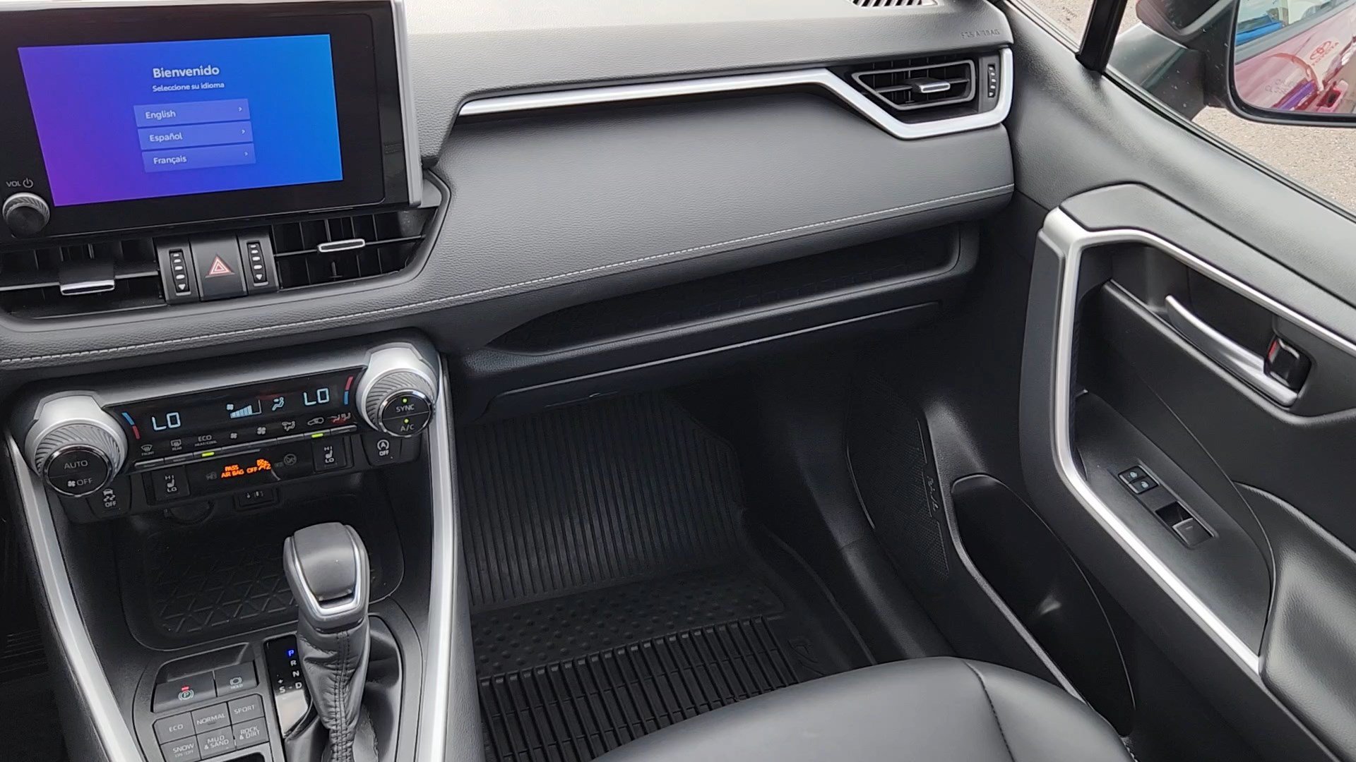 Certified 2023 Toyota RAV4 XLE Premium AWD/4WD image 6