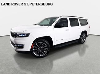 Used 2024 Jeep Wagoneer L Series II w/ Premium Group I AWD/4WD video 1