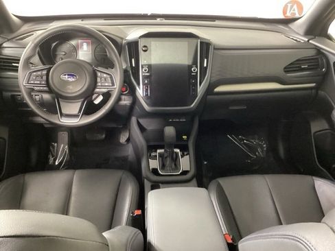Certified 2025 Subaru Forester Limited image 11