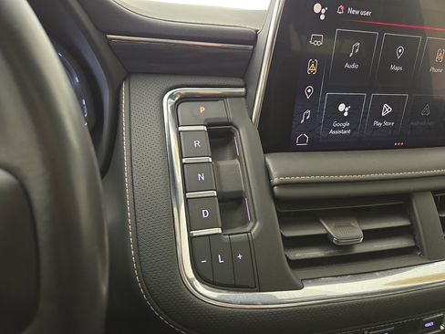 Used 2022 GMC Yukon SLT w/ SLT Premium Package image 25