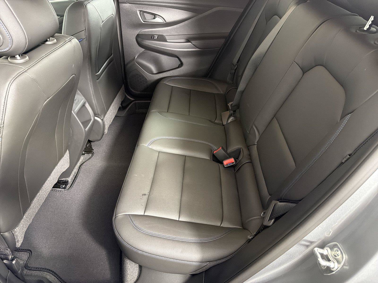 New 2026 Buick Envista Sport Touring FWD image 18