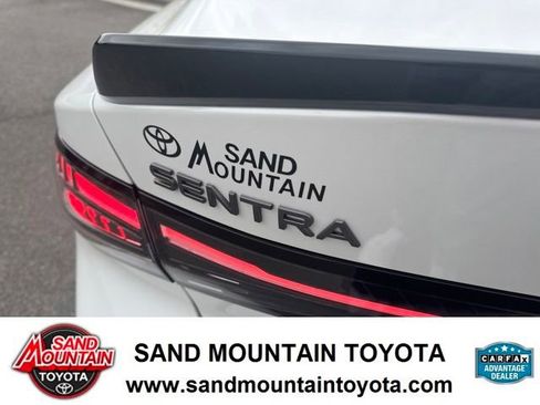 Used 2026 Nissan Sentra SR w/ SR Premium Package FWD image 10