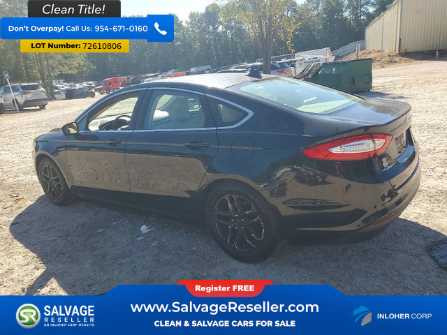 Used 2015 Ford Fusion SE w/ Equipment Group 202A FWD image 3