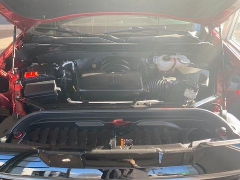 Used 2025 GMC Sierra 1500 AT4 w/ AT4 Premium Package image 25