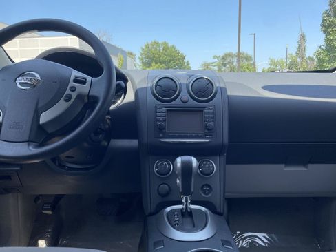 Used 2013 Nissan Rogue SV w/ Premium Pkg AWD/4WD image 30