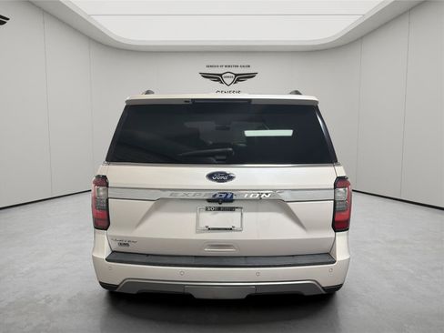 Used 2019 Ford Expedition Limited w/ Equipment Group 302A AWD/4WD image 4