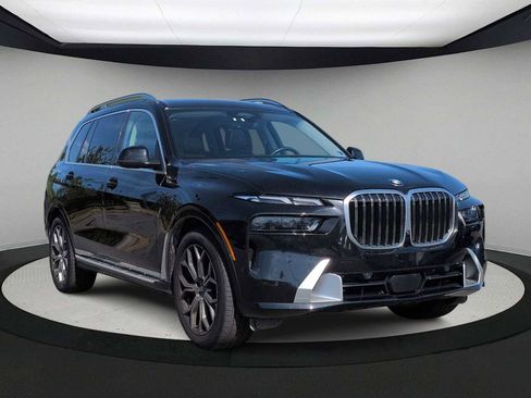 Used 2023 BMW X7 xDrive40i AWD/4WD image 2