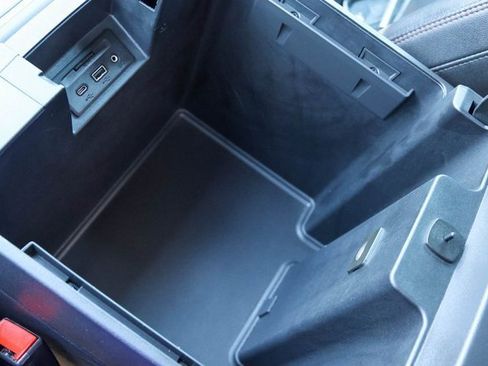 Used 2021 GMC Sierra 1500 AT4 w/ AT4 Preferred Package image 25