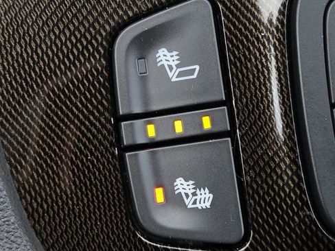 Used 2023 GMC Acadia AT4 w/ Trailering Package image 8