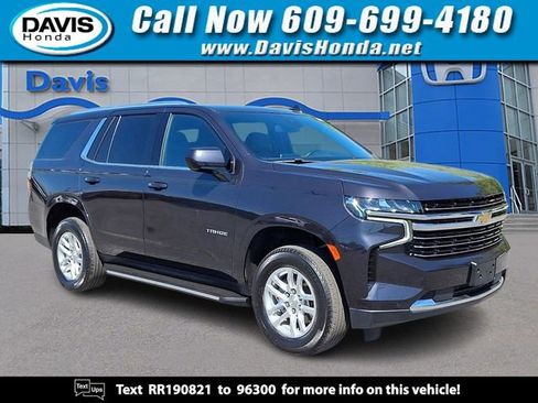 Used 2024 Chevrolet Tahoe LT AWD/4WD image 1