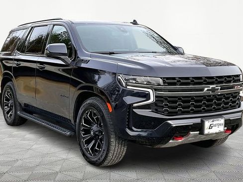 Used 2021 Chevrolet Tahoe Z71 w/ Luxury Package image 1