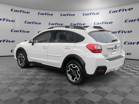 Used 2016 Subaru Crosstrek 2.0i Limited AWD/4WD image 3