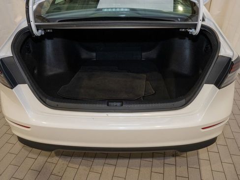 Used 2023 Honda Accord Sport image 6