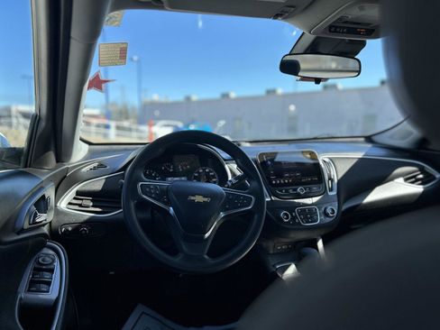 Used 2024 Chevrolet Malibu LT image 16