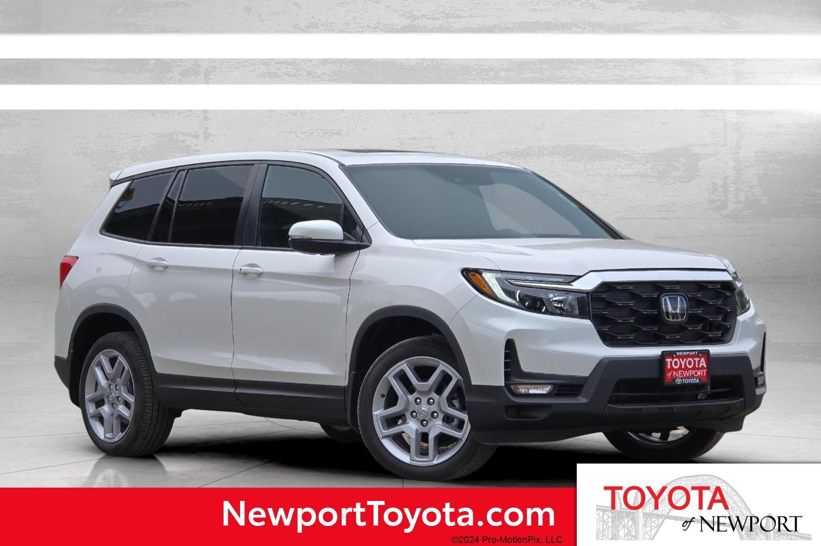 Used 2025 Honda Passport EX-L image 1