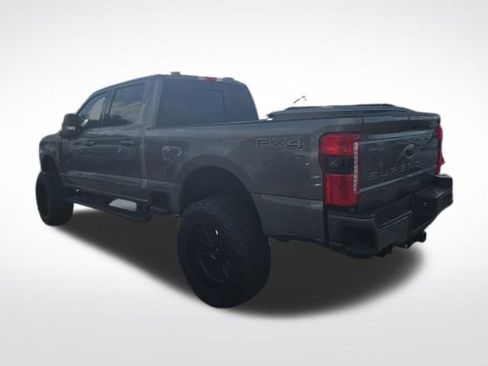 Used 2024 Ford F250 XLT w/ Black Appearance Package AWD/4WD image 4