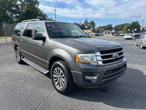 Used 2015 Ford Expedition EL XLT w/ Equipment Group 202A RWD image 6
