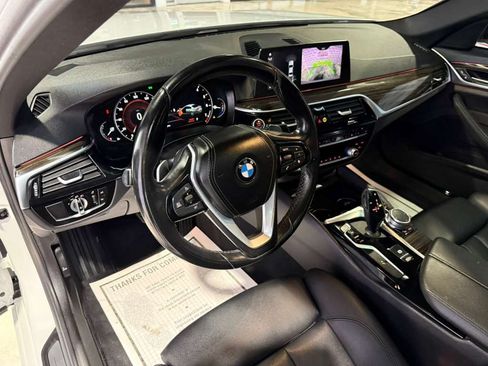 Used 2019 BMW 530i RWD image 34