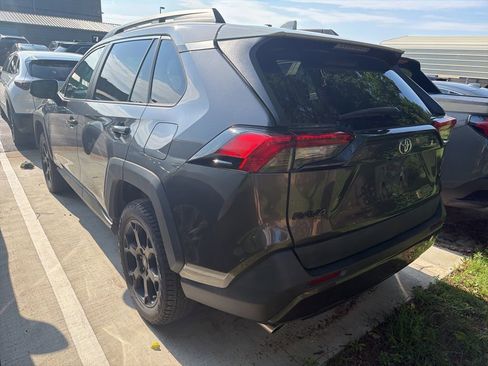 Used 2021 Toyota RAV4 TRD Off-Road AWD/4WD image 8