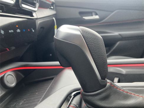 New 2026 Nissan Sentra SR w/ SR Premium Package image 18