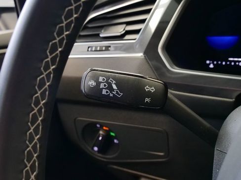 Used 2022 Volkswagen Tiguan S image 26