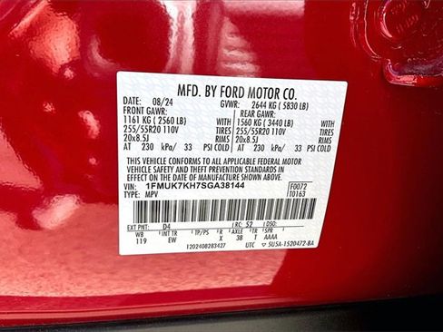 Certified 2025 Ford Explorer ST-Line w/ Premium Package image 32