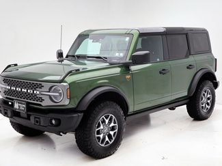 Used 2025 Ford Bronco Badlands video 2