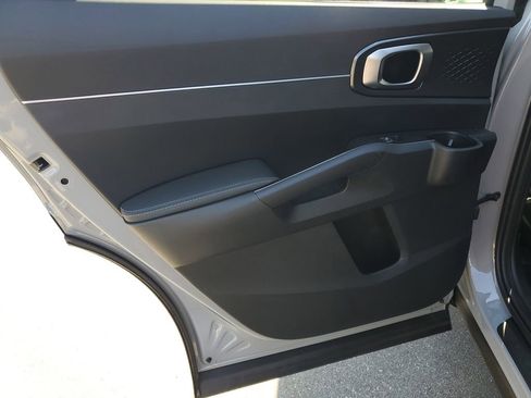 New 2026 Kia Sorento S image 24