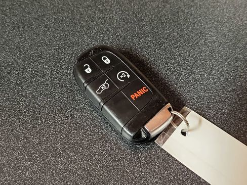 Certified 2023 Dodge Durango GT AWD/4WD image 28