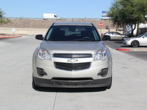 Used 2014 Chevrolet Equinox LS image 2