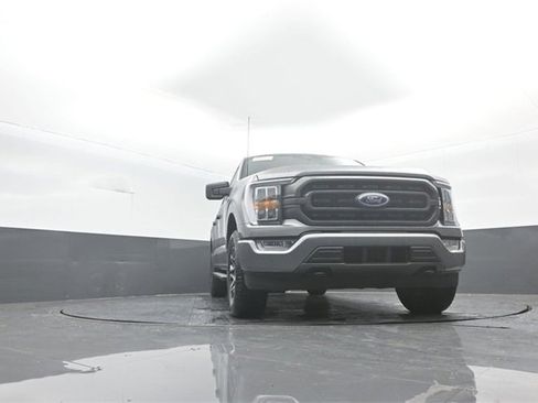 Certified 2022 Ford F150 XLT w/ Equipment Group 302A High image 26