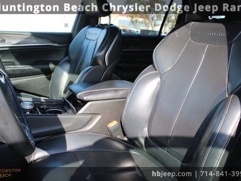 Used 2021 Jeep Grand Cherokee L Overland w/ Luxury Tech Group IV image 28