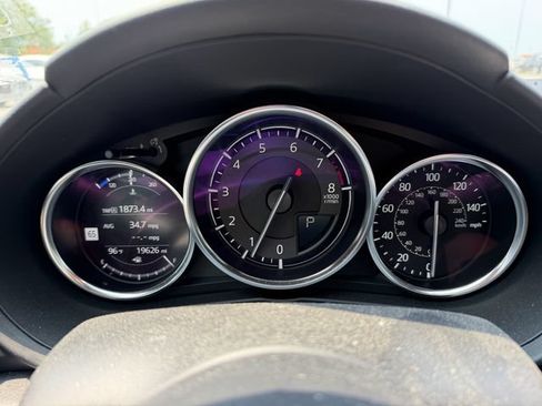 Used 2022 MAZDA MX-5 Miata RF Grand Touring w/ Weather Package RWD image 18