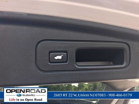 Used 2024 Acura MDX SH-AWD image 18