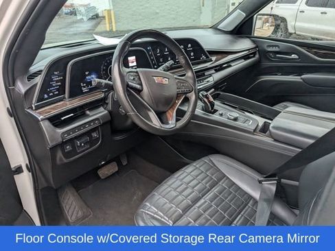 Used 2023 Cadillac Escalade Sport Platinum w/ LPO, ONYX Package image 15