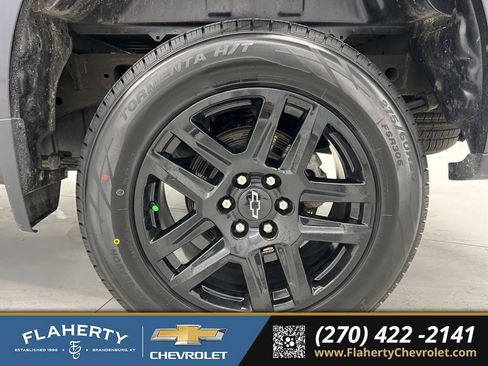Used 2023 Chevrolet Silverado 1500 Custom image 19