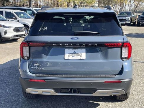 New 2026 Ford Explorer Active w/ Active Comfort Package RWD image 4