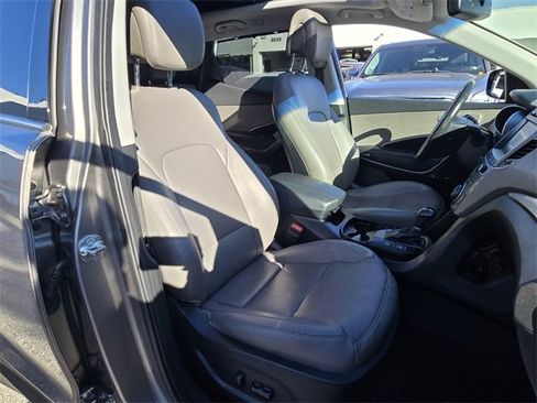 Used 2018 Hyundai Santa Fe Sport w/ 2.4L Tech Package 04 image 21