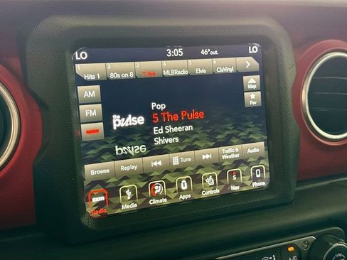 Used 2018 Jeep Wrangler Unlimited Rubicon w/ Dual Top Group image 15