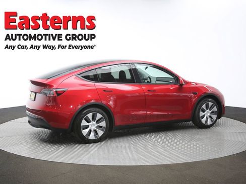 Used 2021 Tesla Model Y 2WD image 40