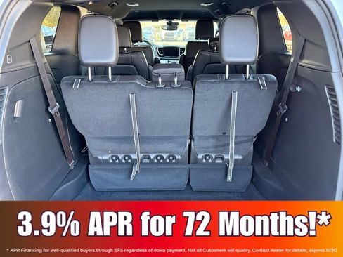 New 2026 Chrysler Pacifica Select AWD/4WD image 10