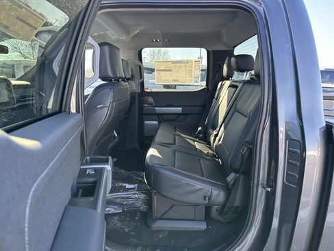 New 2026 Ford F250 Lariat w/ Chrome Package image 12