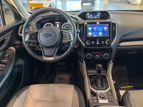 Used 2023 Subaru Forester Limited image 9