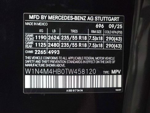 Certified 2026 Mercedes-Benz GLB 250 4MATIC image 34