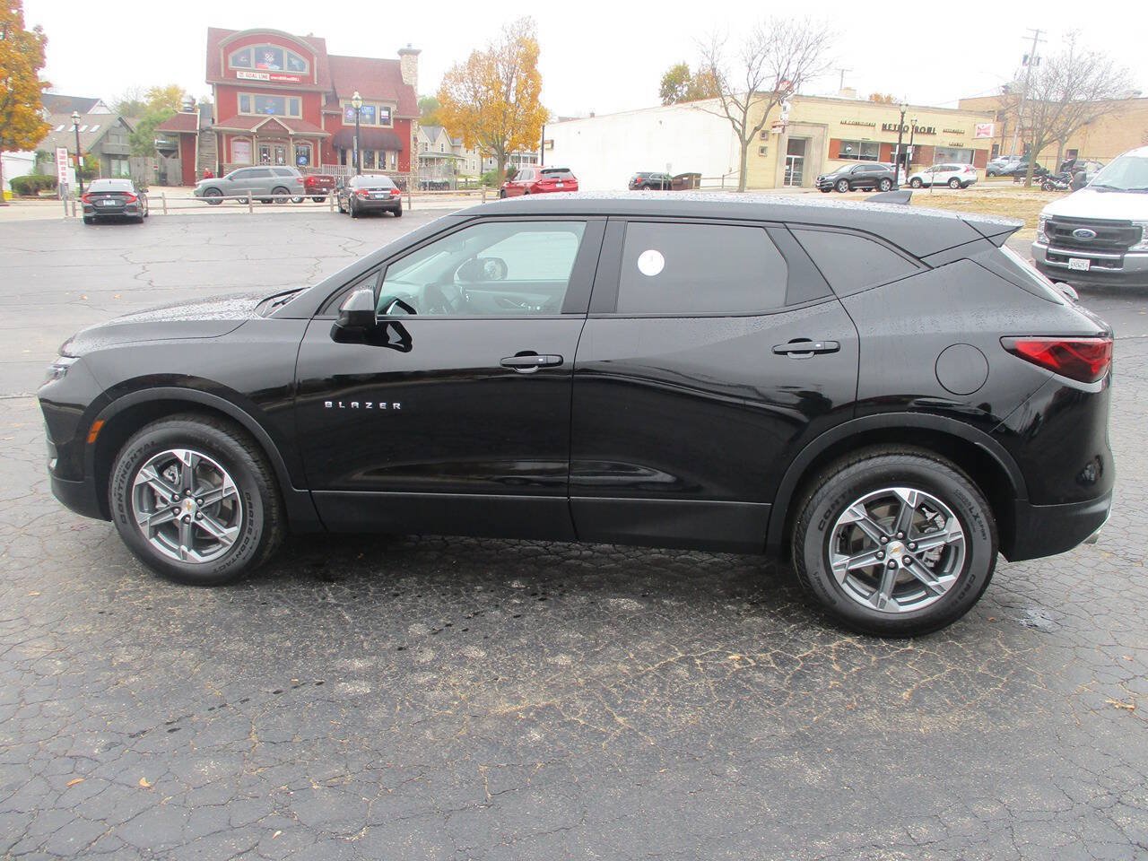 Used 2023 Chevrolet Blazer LT AWD/4WD image 8