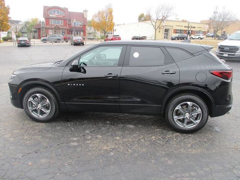 Used 2023 Chevrolet Blazer LT AWD/4WD image 8