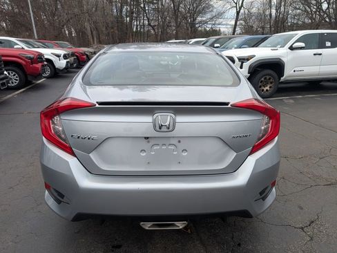 Used 2019 Honda Civic Sport image 6