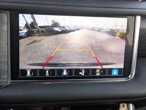 Used 2021 GMC Yukon Denali w/ Denali Premium Package image 14