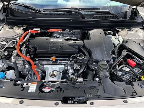 Used 2020 Honda Accord Touring image 31